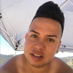 Meet your Posher, Henry